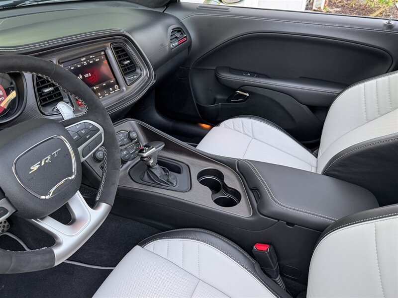 2023 Dodge Challenger SRT Hellcat Redeye Jailbr - Photo 14 - Bonita Springs, FL 34134