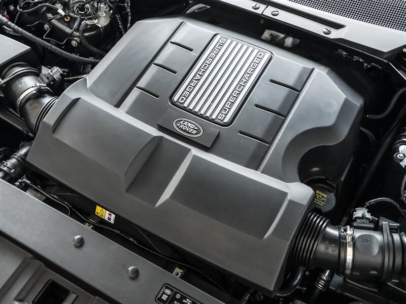 2022 Land Rover Defender 110 Carpathian Editi - Photo 31 - Bonita Springs, FL 34134