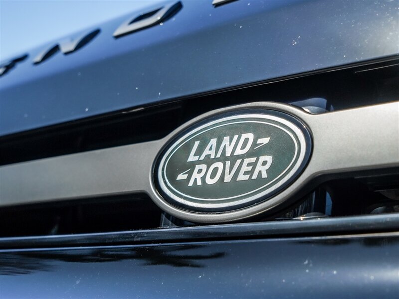 2022 Land Rover Defender 110 Carpathian Editi - Photo 12 - Bonita Springs, FL 34134