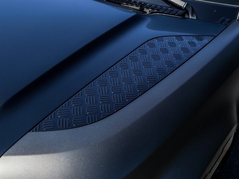 2022 Land Rover Defender 110 Carpathian Editi - Photo 8 - Bonita Springs, FL 34134