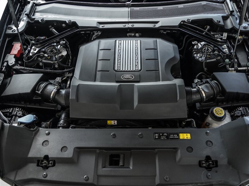 2022 Land Rover Defender 110 Carpathian Editi - Photo 30 - Bonita Springs, FL 34134