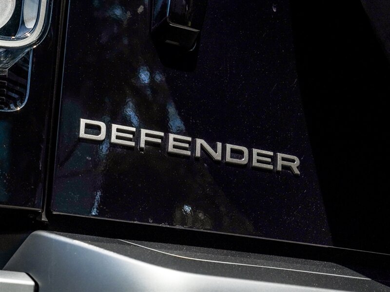 2022 Land Rover Defender 110 Carpathian Editi - Photo 42 - Bonita Springs, FL 34134