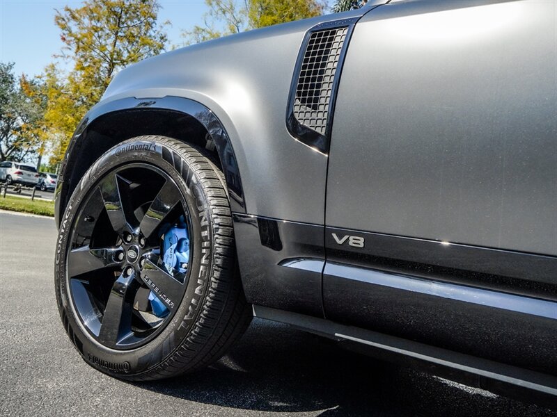 2022 Land Rover Defender 110 Carpathian Editi - Photo 37 - Bonita Springs, FL 34134