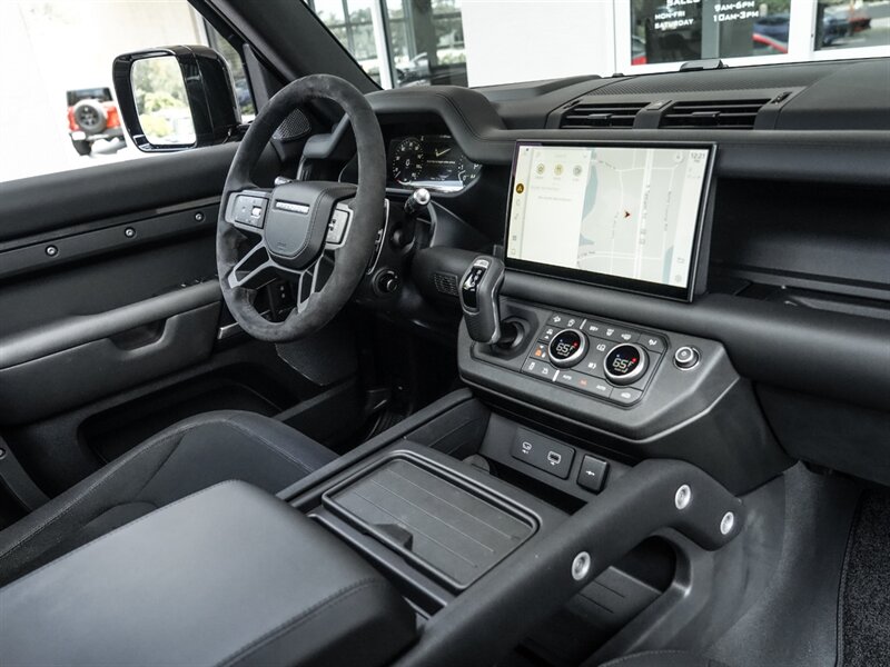 2022 Land Rover Defender 110 Carpathian Editi - Photo 24 - Bonita Springs, FL 34134
