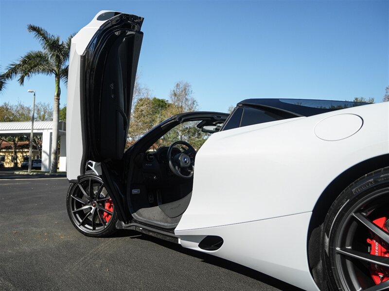 2020 McLaren 720S Spider Performance   - Photo 44 - Bonita Springs, FL 34134