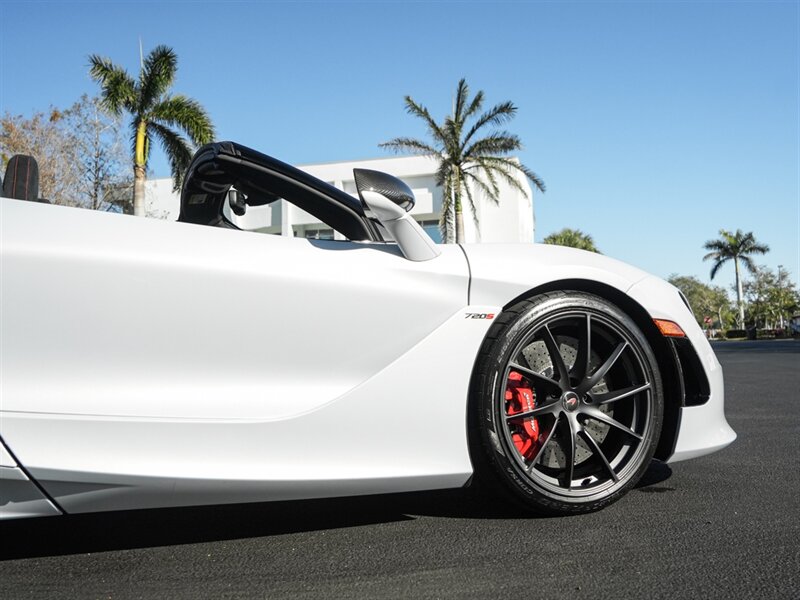 2020 McLaren 720S Spider Performance   - Photo 63 - Bonita Springs, FL 34134