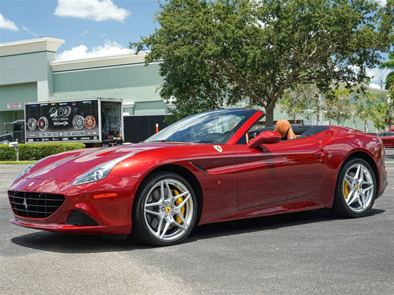 2015 Ferrari California T   - Photo 33 - Bonita Springs, FL 34134