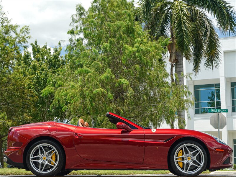 2015 Ferrari California T   - Photo 20 - Bonita Springs, FL 34134