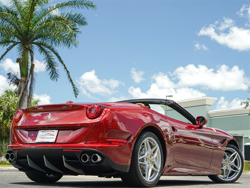 2015 Ferrari California T   - Photo 22 - Bonita Springs, FL 34134