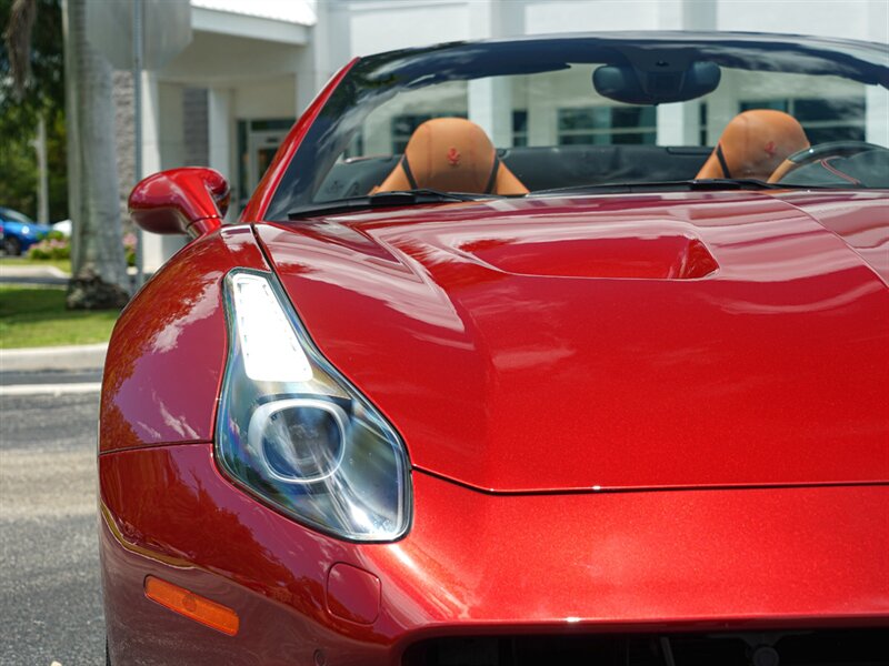 2015 Ferrari California T   - Photo 8 - Bonita Springs, FL 34134