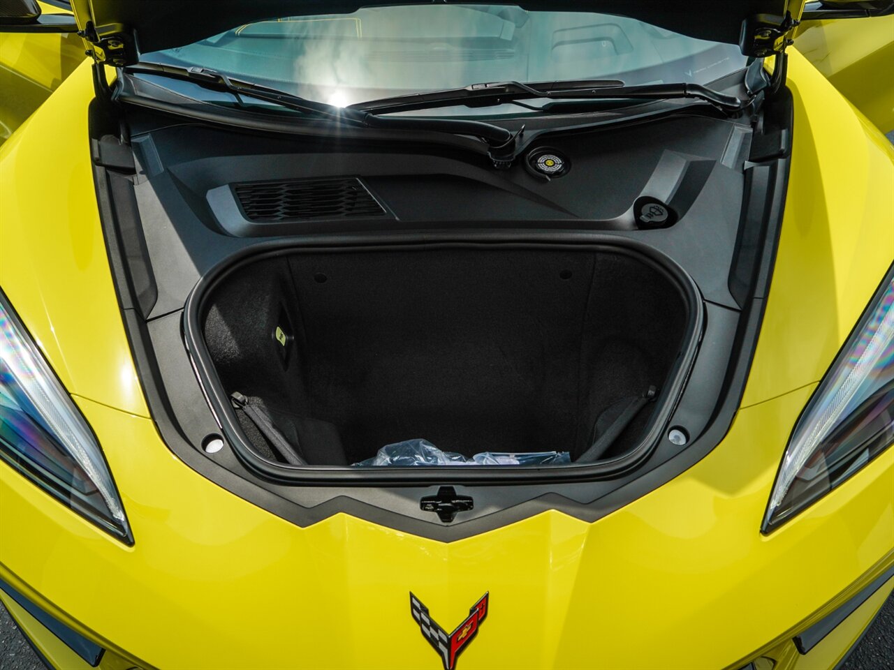 2020 Chevrolet Corvette Stingray   - Photo 26 - Bonita Springs, FL 34134