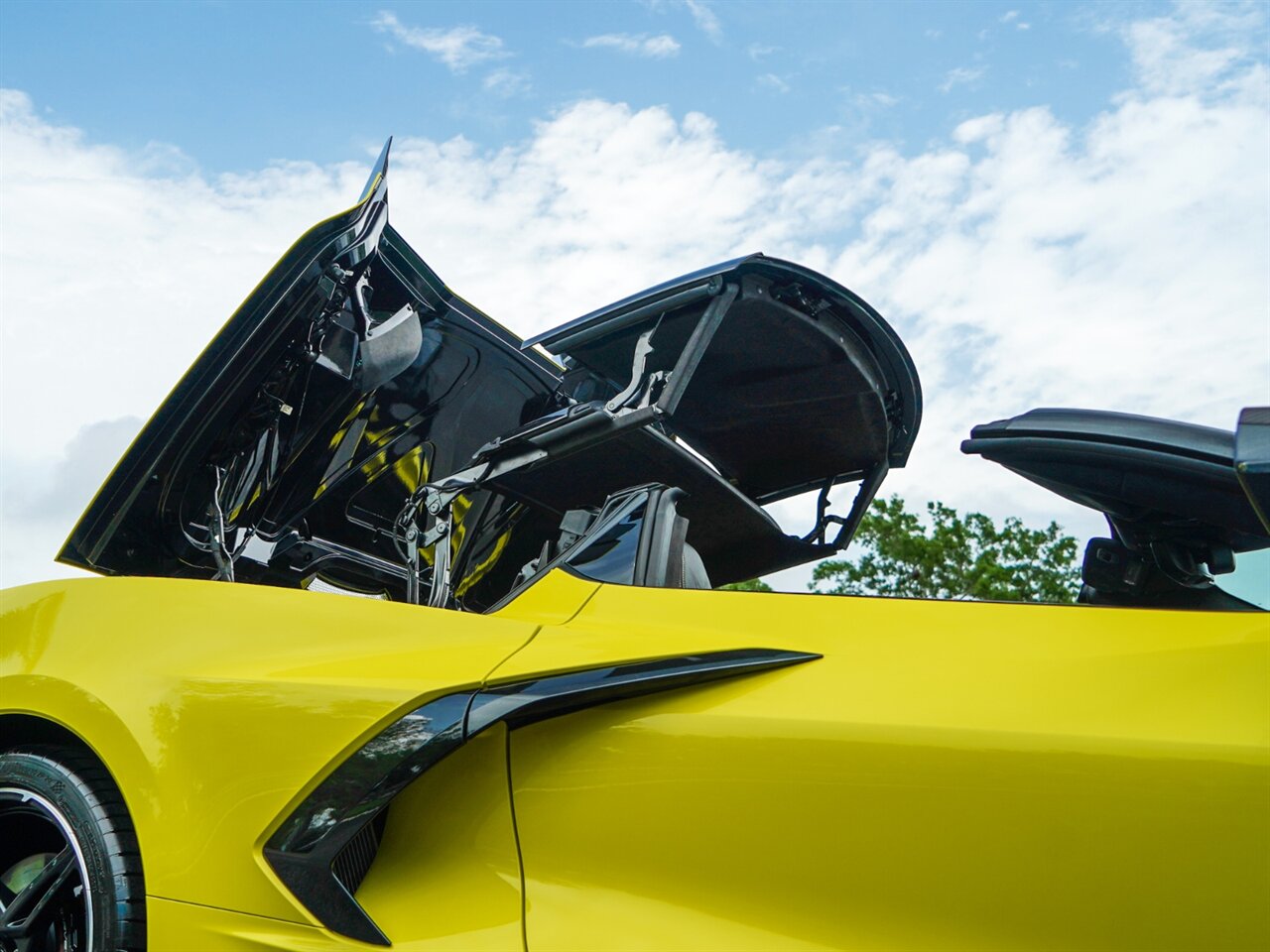 2020 Chevrolet Corvette Stingray   - Photo 48 - Bonita Springs, FL 34134