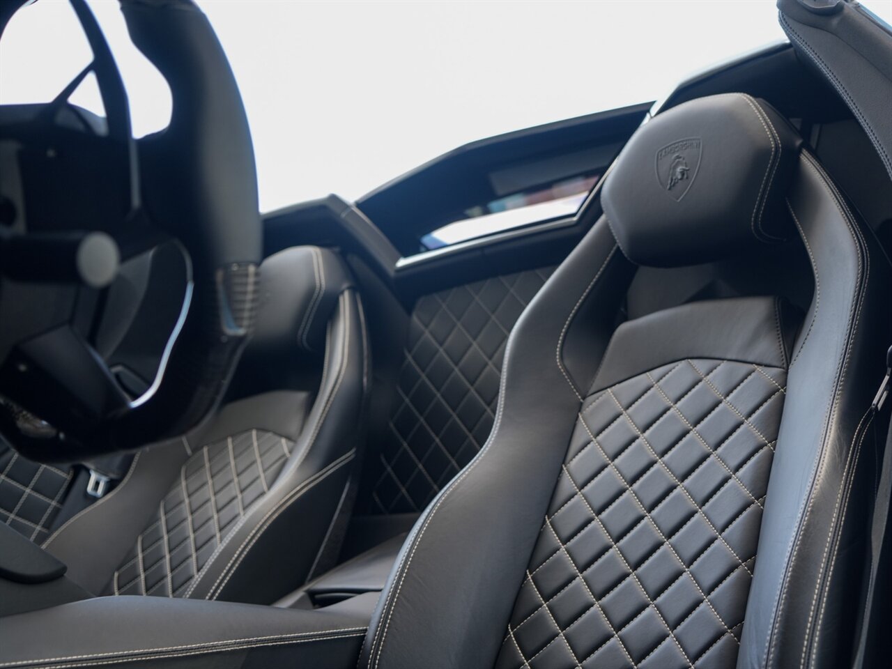 2015 Lamborghini Aventador LP 700-4 - Photo 27 - Bonita Springs, FL 34134