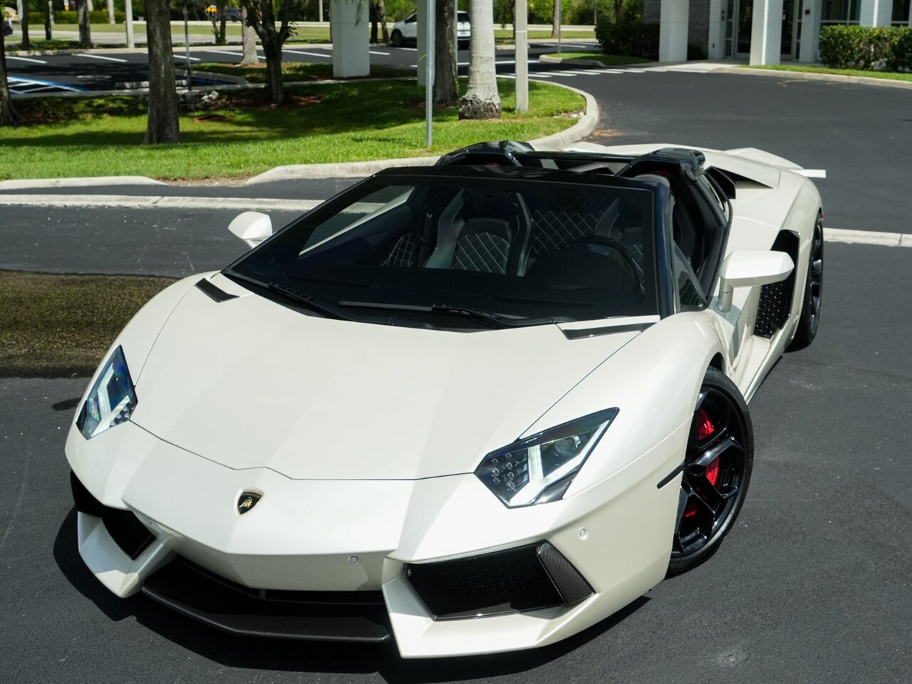 2015 Lamborghini Aventador LP 700-4 - Photo 9 - Bonita Springs, FL 34134