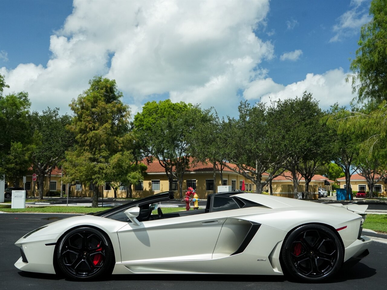 2015 Lamborghini Aventador LP 700-4 - Photo 43 - Bonita Springs, FL 34134