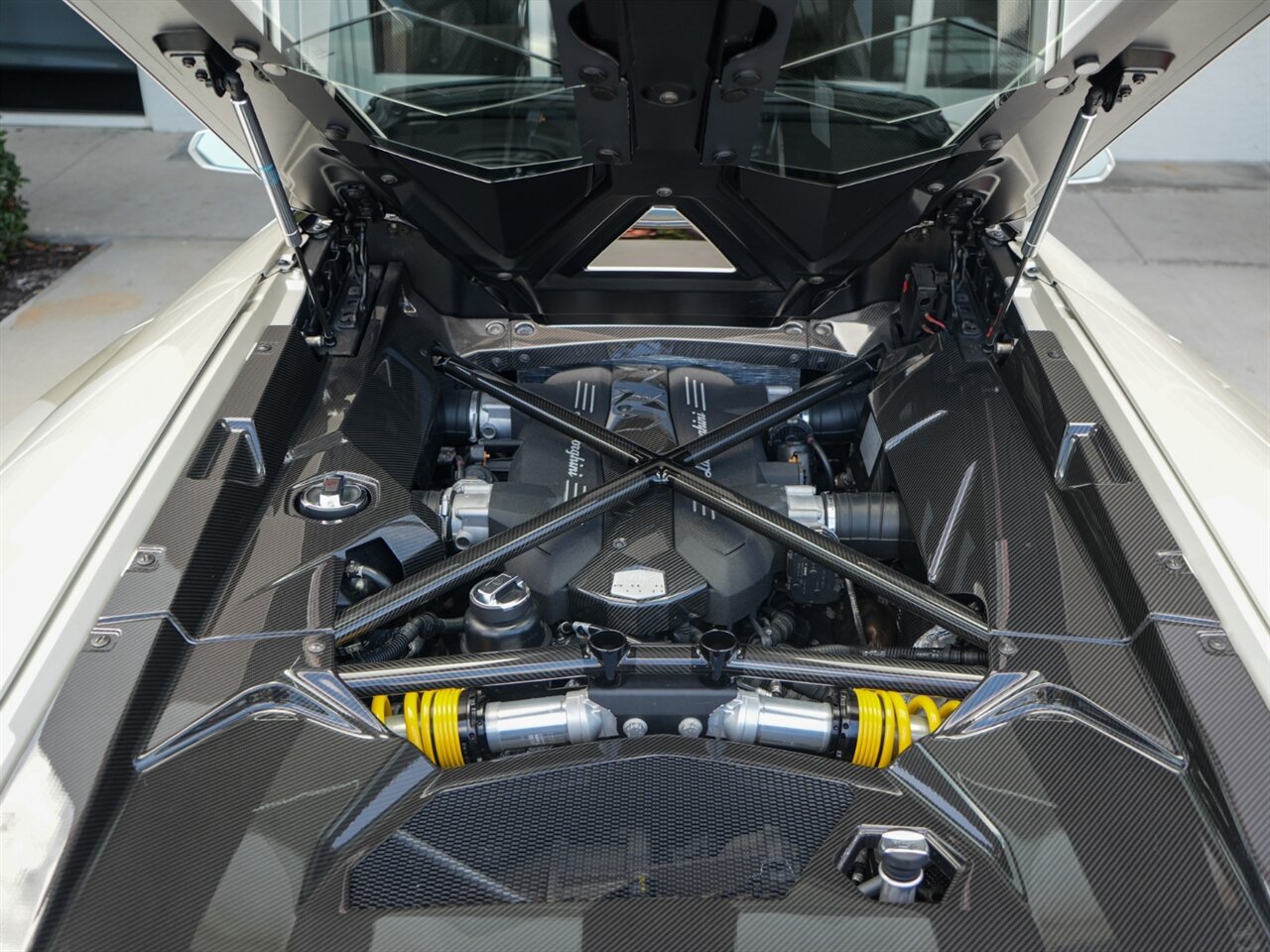 2015 Lamborghini Aventador LP 700-4 - Photo 40 - Bonita Springs, FL 34134