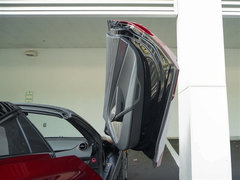 2021 McLaren 720S Spider Luxury - Photo 35 - Bonita Springs, FL 34134