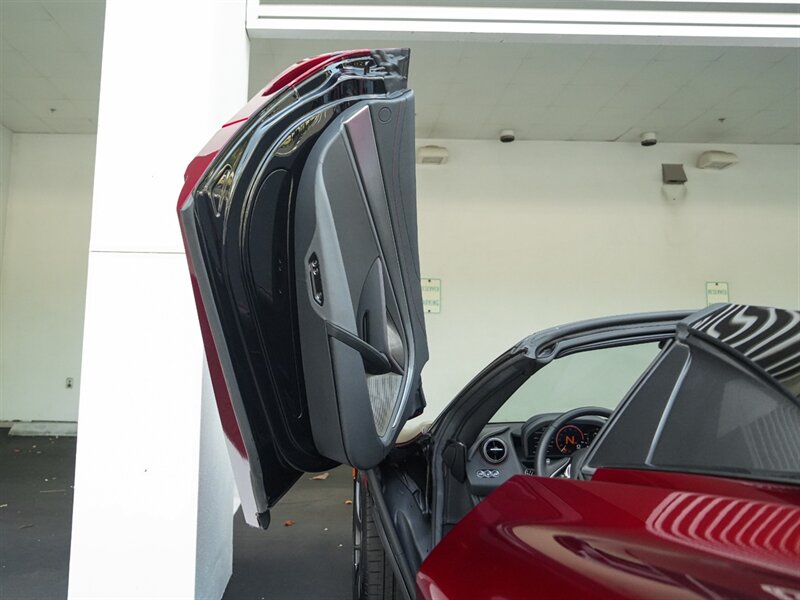 2021 McLaren 720S Spider Luxury - Photo 26 - Bonita Springs, FL 34134