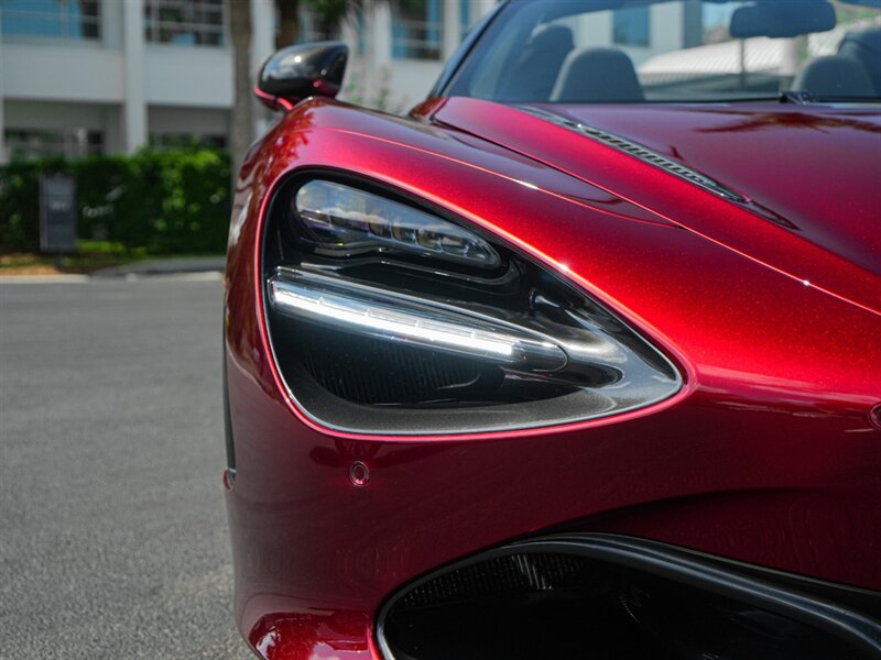 2021 McLaren 720S Spider Luxury - Photo 3 - Bonita Springs, FL 34134