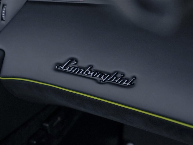 2020 Lamborghini Aventador LP 770-4 SVJ - Photo 24 - Bonita Springs, FL 34134