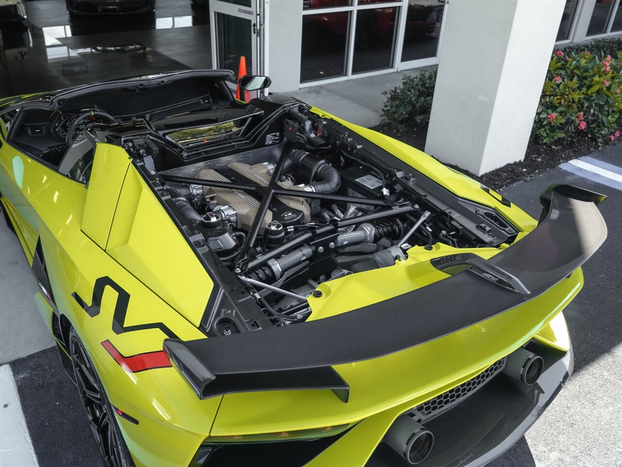 2020 Lamborghini Aventador LP 770-4 SVJ   - Photo 27 - Bonita Springs, FL 34134