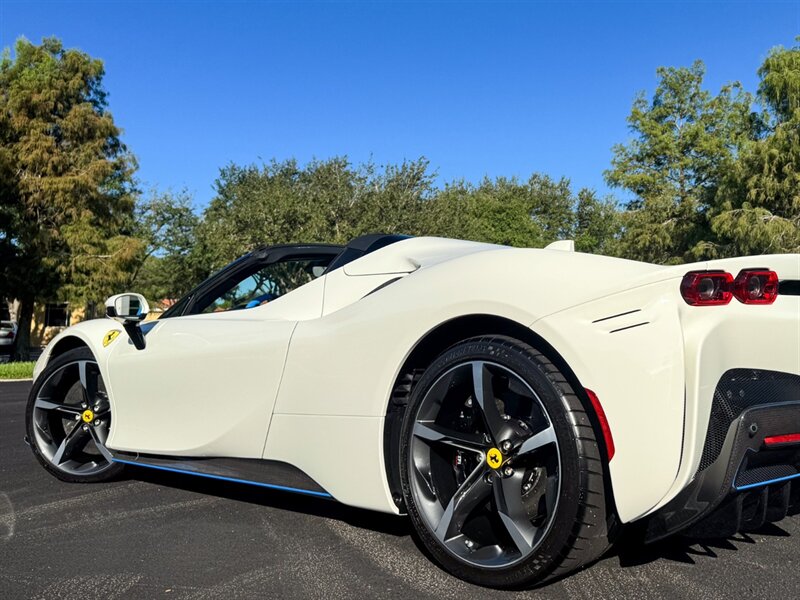 2024 Ferrari SF90 Spider - Photo 57 - Bonita Springs, FL 34134