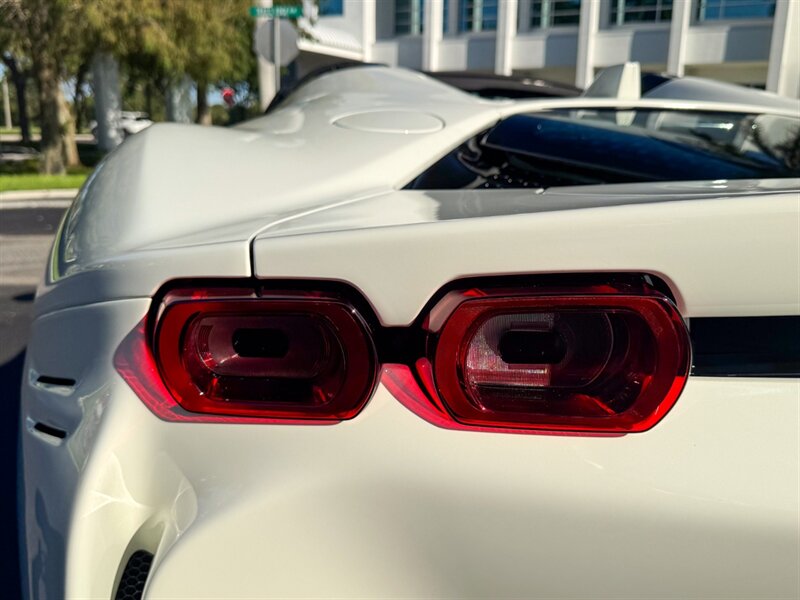 2024 Ferrari SF90 Spider - Photo 62 - Bonita Springs, FL 34134