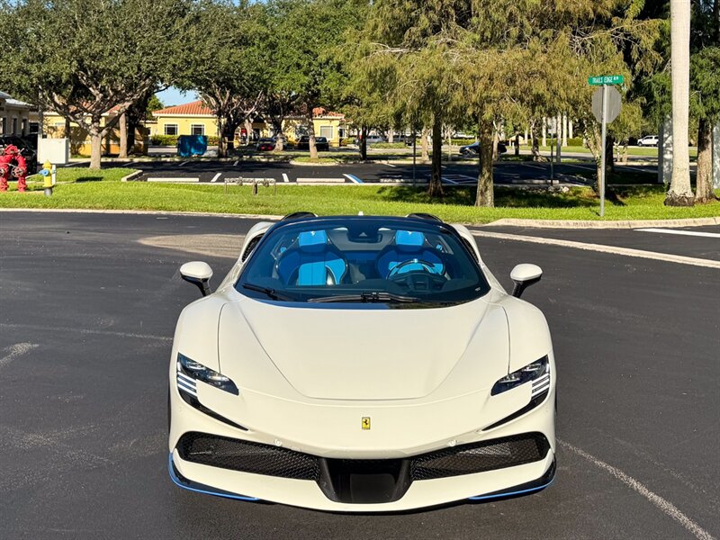 2024 Ferrari SF90 Spider - Photo 9 - Bonita Springs, FL 34134