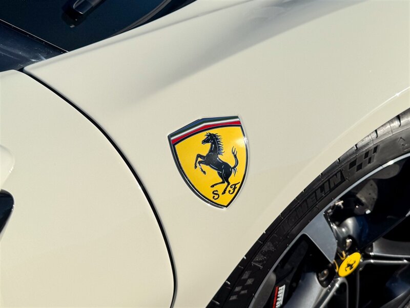 2024 Ferrari SF90 Spider - Photo 76 - Bonita Springs, FL 34134
