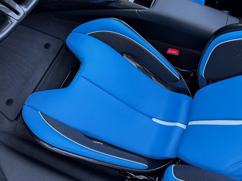 2024 Ferrari SF90 Spider - Photo 25 - Bonita Springs, FL 34134