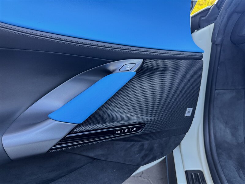 2024 Ferrari SF90 Spider - Photo 31 - Bonita Springs, FL 34134