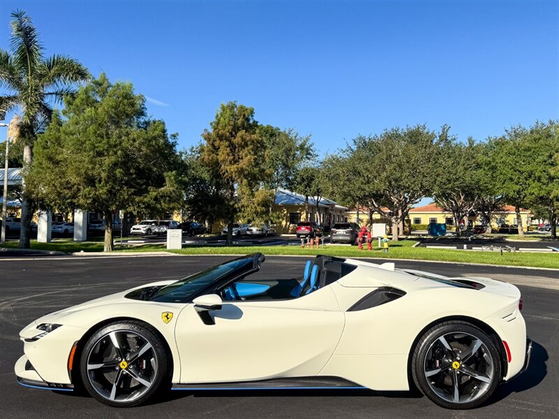 2024 Ferrari SF90 Spider - Photo 51 - Bonita Springs, FL 34134