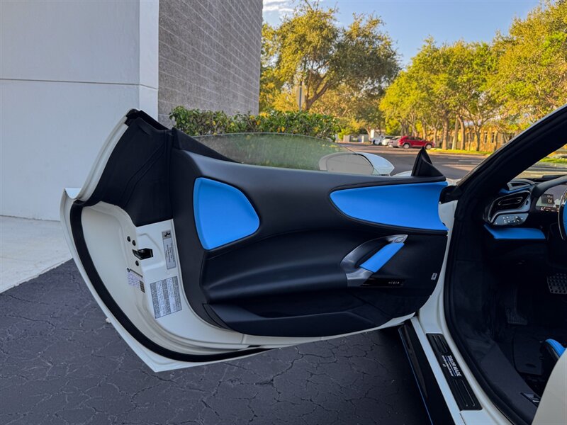 2024 Ferrari SF90 Spider - Photo 30 - Bonita Springs, FL 34134