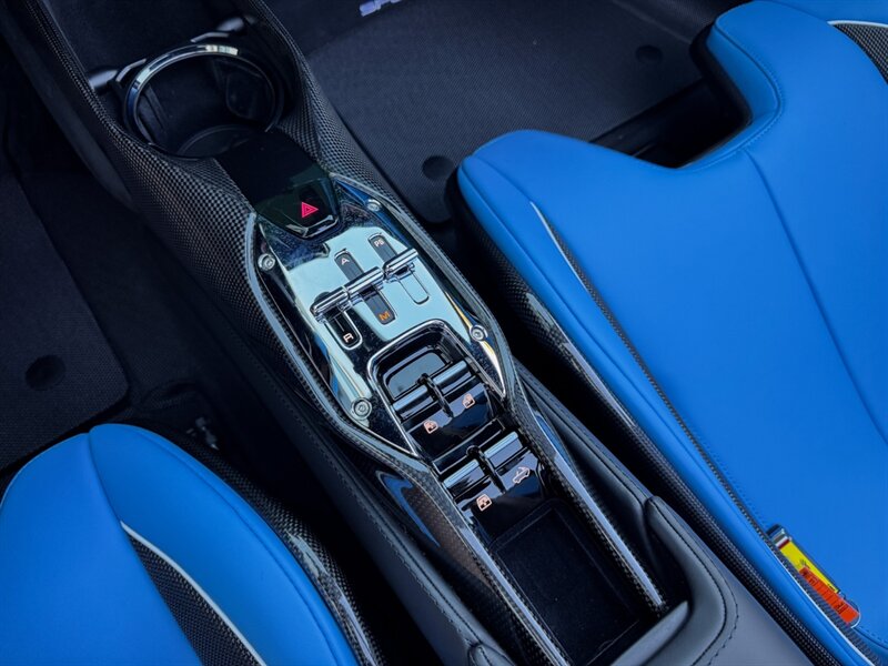 2024 Ferrari SF90 Spider - Photo 21 - Bonita Springs, FL 34134