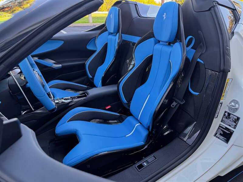 2024 Ferrari SF90 Spider - Photo 22 - Bonita Springs, FL 34134
