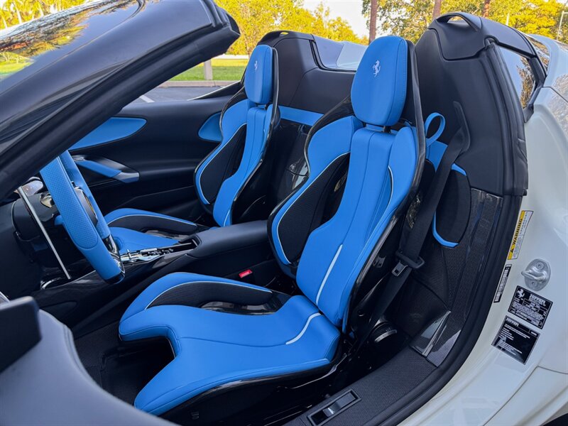 2024 Ferrari SF90 Spider - Photo 23 - Bonita Springs, FL 34134