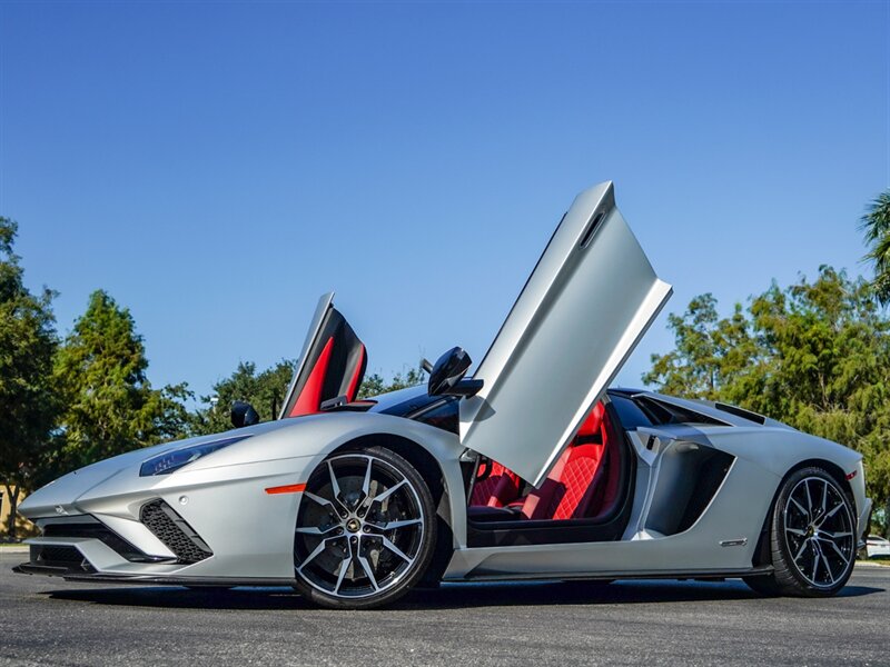 2018 Lamborghini Aventador LP 740-4 S - Photo 9 - Bonita Springs, FL 34134