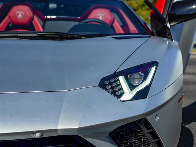2018 Lamborghini Aventador LP 740-4 S - Photo 6 - Bonita Springs, FL 34134