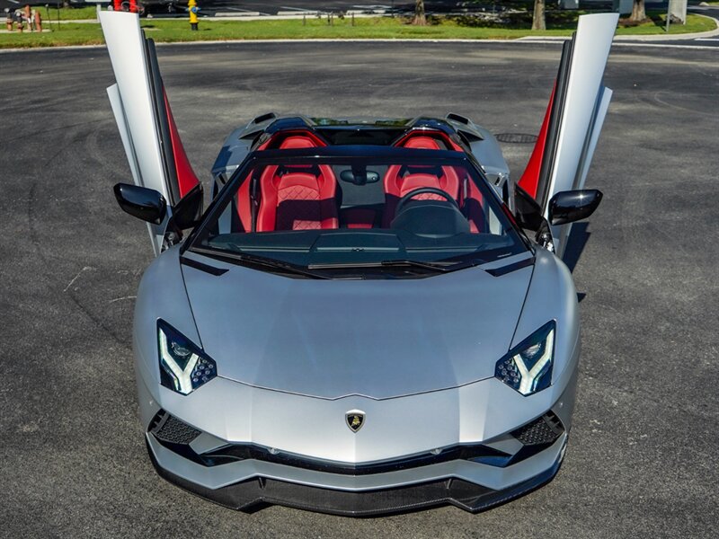2018 Lamborghini Aventador LP 740-4 S - Photo 5 - Bonita Springs, FL 34134