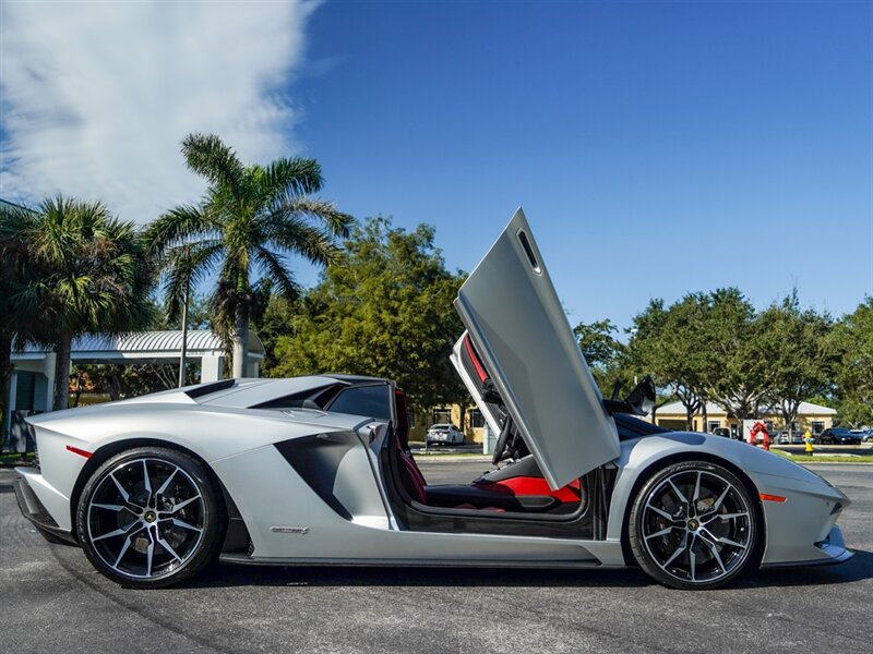 2018 Lamborghini Aventador LP 740-4 S - Photo 39 - Bonita Springs, FL 34134