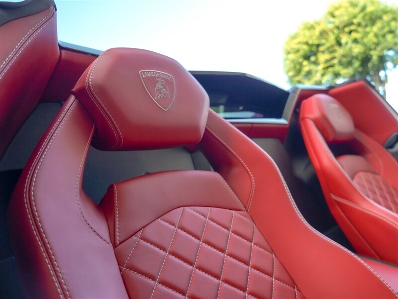 2018 Lamborghini Aventador LP 740-4 S - Photo 26 - Bonita Springs, FL 34134