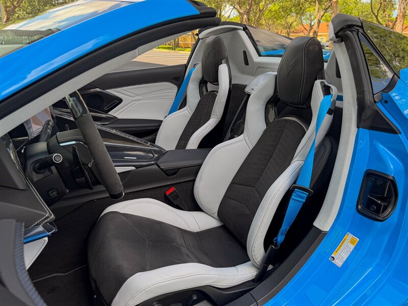 2024 Chevrolet Corvette Z06 - Photo 24 - Bonita Springs, FL 34134