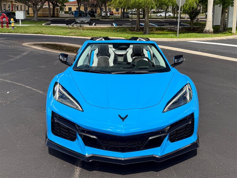 2024 Chevrolet Corvette Z06 - Photo 5 - Bonita Springs, FL 34134
