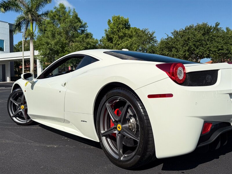 2014 Ferrari 458 Italia   - Photo 44 - Bonita Springs, FL 34134