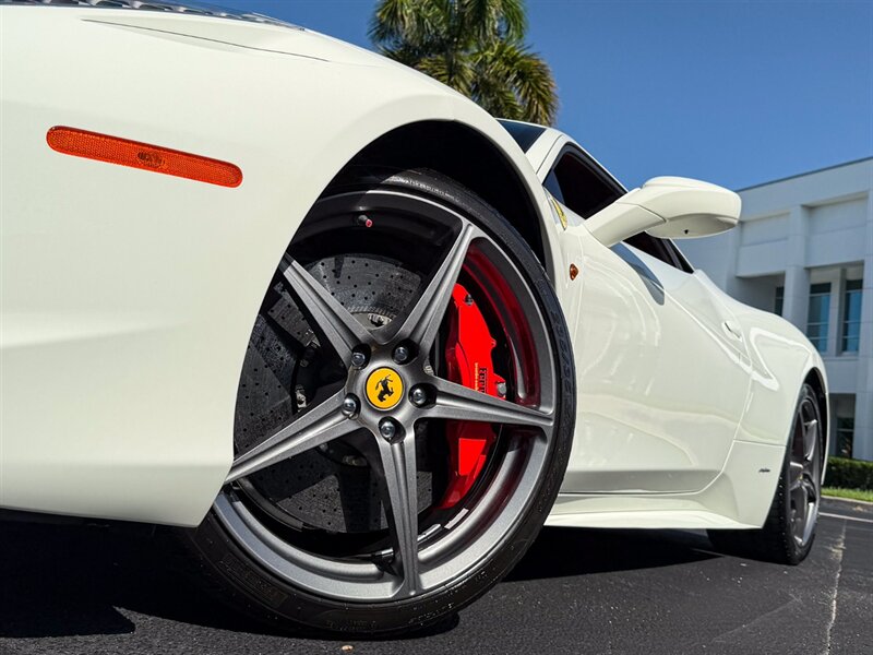 2014 Ferrari 458 Italia   - Photo 11 - Bonita Springs, FL 34134