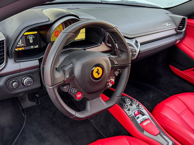 2014 Ferrari 458 Italia   - Photo 26 - Bonita Springs, FL 34134