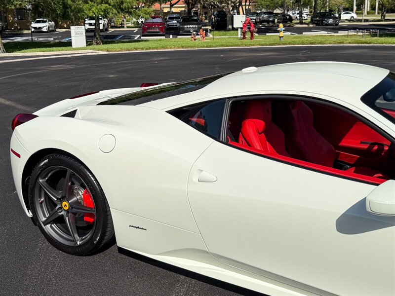 2014 Ferrari 458 Italia   - Photo 61 - Bonita Springs, FL 34134