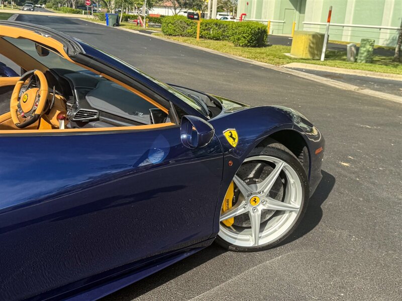 2014 Ferrari 458 Spider   - Photo 59 - Bonita Springs, FL 34134