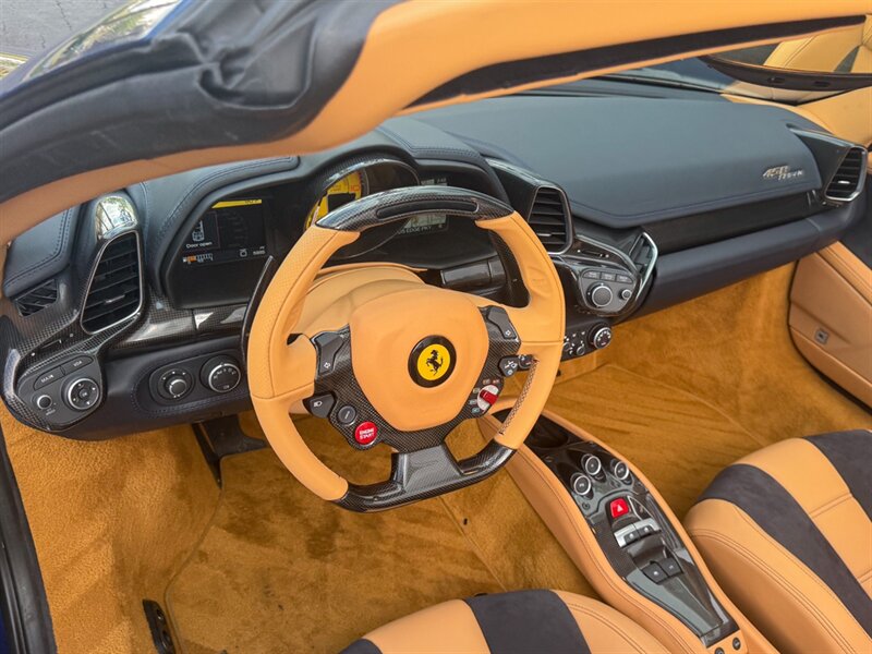 2014 Ferrari 458 Spider   - Photo 27 - Bonita Springs, FL 34134