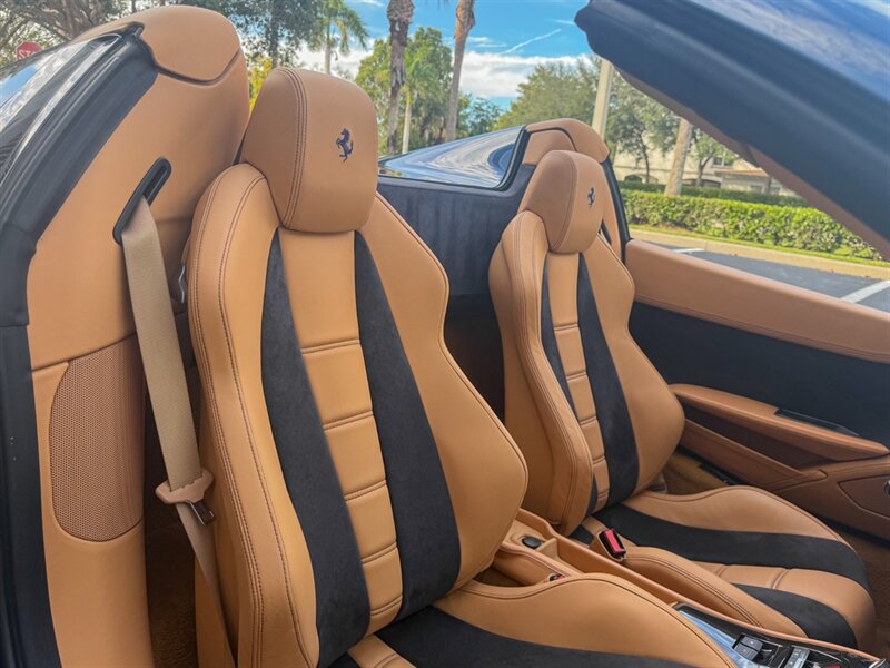 2014 Ferrari 458 Spider   - Photo 31 - Bonita Springs, FL 34134